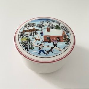 Laplau Winter Scene Trinket Box by Villeroy & Boch